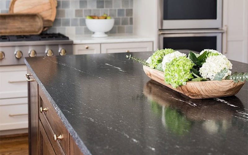 Surface Type: Natural Stone